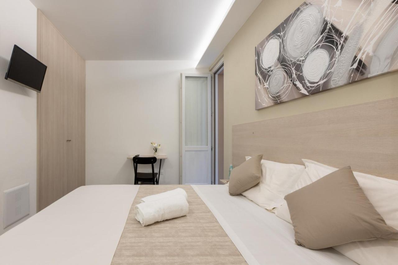 Deledda Home Cagliari Exterior foto