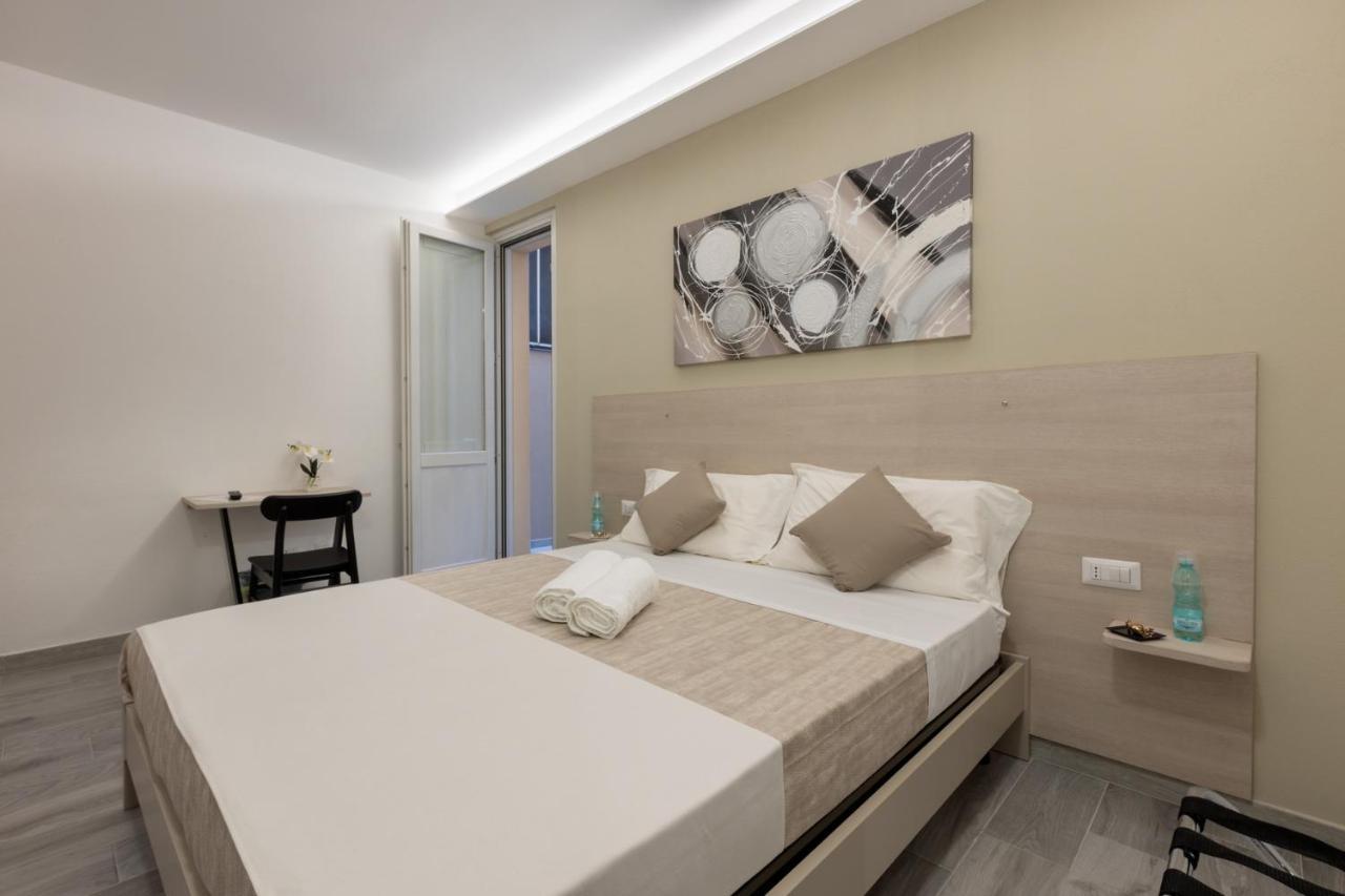 Deledda Home Cagliari Exterior foto